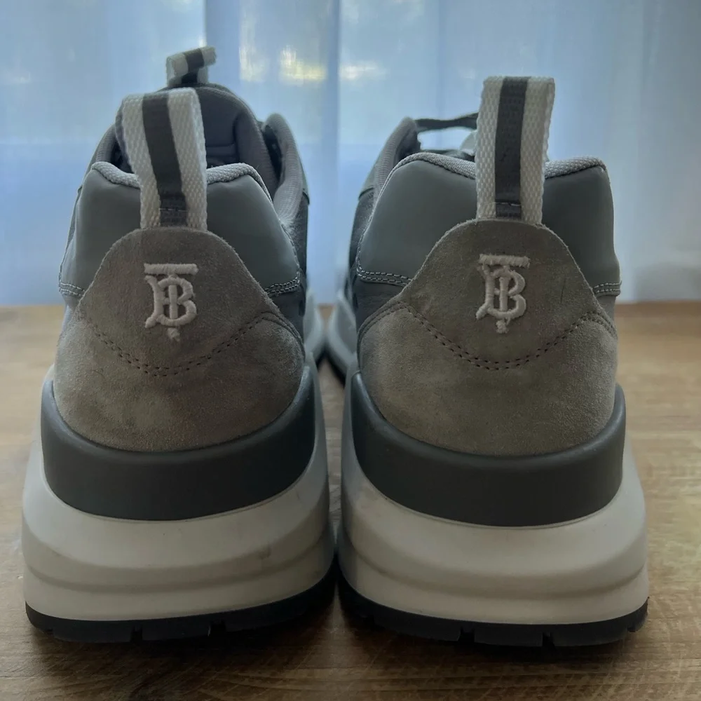 BURBERRY Sean Sneakers in Gray Men’s Size 46